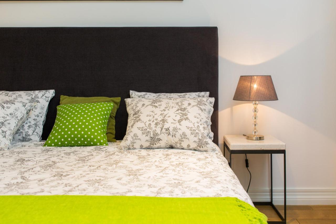 Appartement Charlie Chaplin à Split Extérieur photo